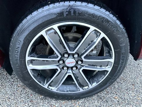 Used 2017 GMC Acadia Denali AWD/4WD image 26
