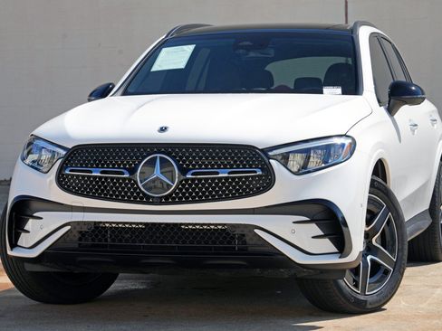 Used 2024 Mercedes-Benz GLC 300 w/ AMG Line image 3