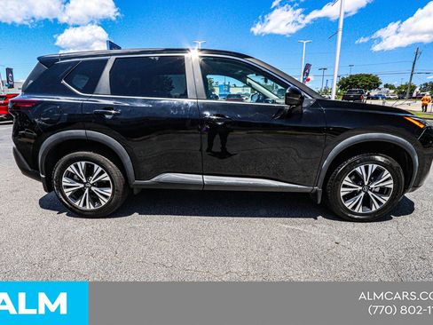 Used 2023 Nissan Rogue SV AWD/4WD image 11