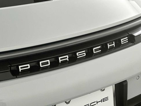 Certified 2025 Porsche 911 Carrera S RWD image 31