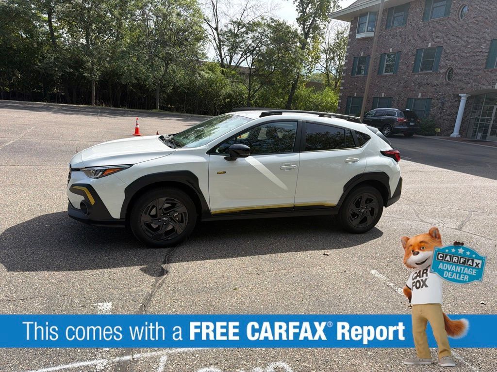 Used 2024 Subaru Crosstrek 2.5i Sport AWD/4WD image 2