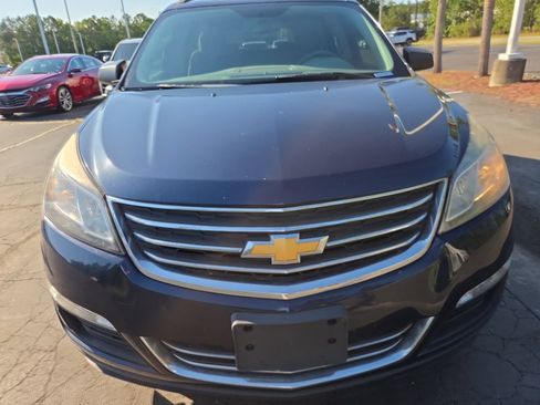 Used 2017 Chevrolet Traverse LS FWD image 9