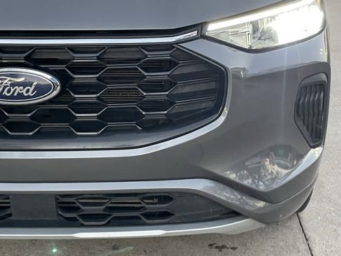 Used 2023 Ford Escape ST-Line image 7