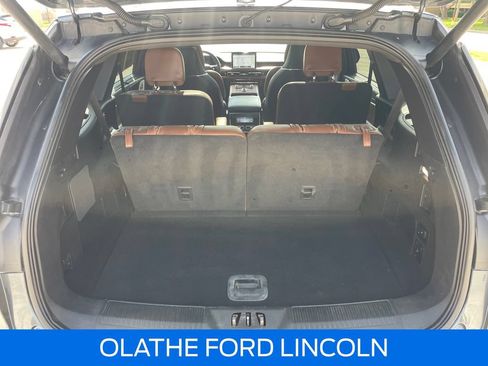 Certified 2022 Lincoln Aviator Reserve w/ Equipment Group 201A AWD/4WD image 29