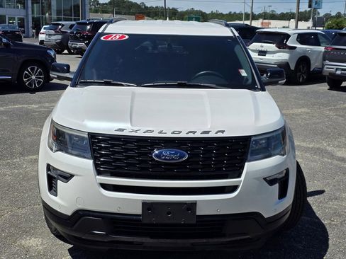 Used 2018 Ford Explorer Sport AWD/4WD image 3