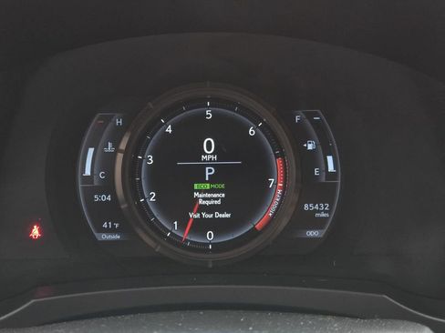 Used 2017 Lexus IS 350 image 27