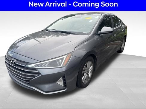 Used 2020 Hyundai Elantra Value Edition FWD image 2