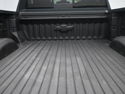 Used 2025 Chevrolet Silverado 2500 LTZ w/ LTZ Premium Package image 21