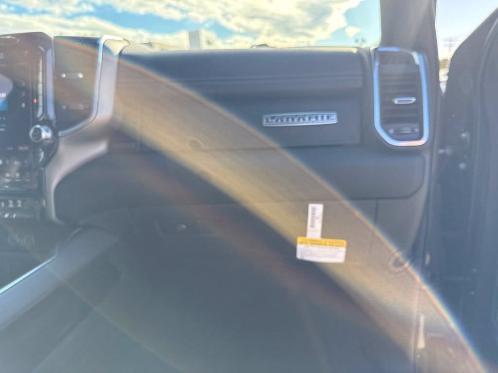 New 2027 RAM 1500 Laramie AWD/4WD image 29