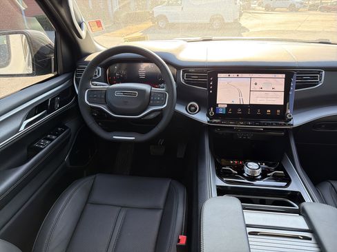 New 2026 Jeep Grand Wagoneer L Limited image 24