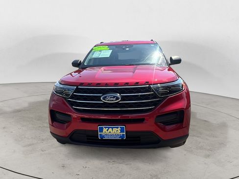 Used 2020 Ford Explorer XLT RWD image 2