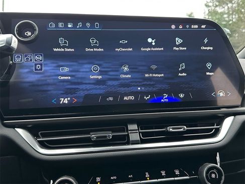 New 2026 Chevrolet Equinox EV LT image 26