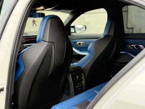 Used 2022 BMW M3 RWD image 45