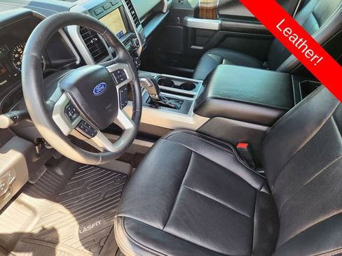 Used 2020 Ford F150 Lariat image 14