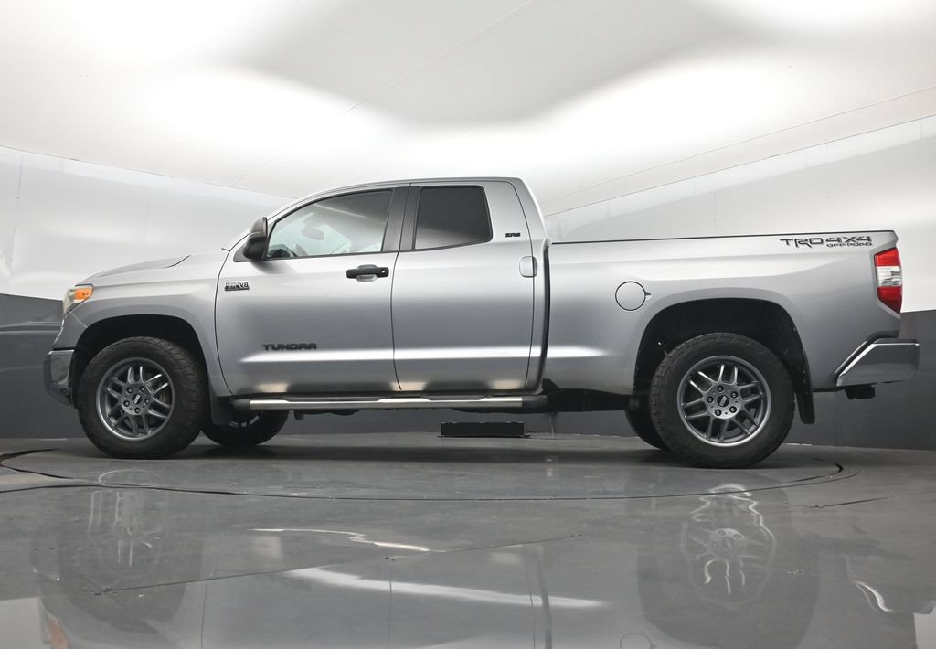 Used 2014 Toyota Tundra SR5 w/ SR5 Upgrade Package AWD/4WD image 15