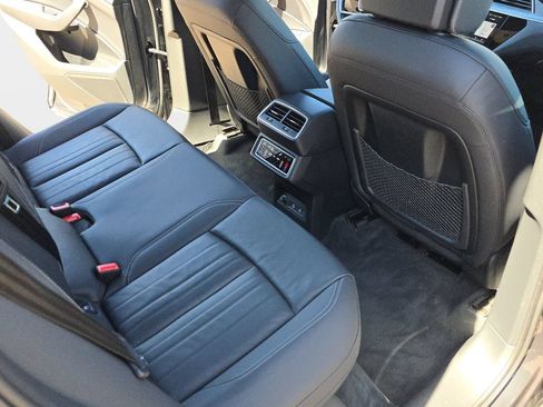 Used 2023 Audi e-tron Premium w/ Convenience Plus Package AWD/4WD image 13