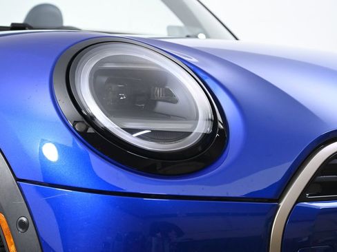 Certified 2025 MINI Cooper S image 5