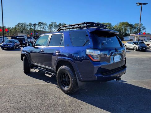 Used 2021 Toyota 4Runner SR5 Premium w/ Moonroof Package image 3