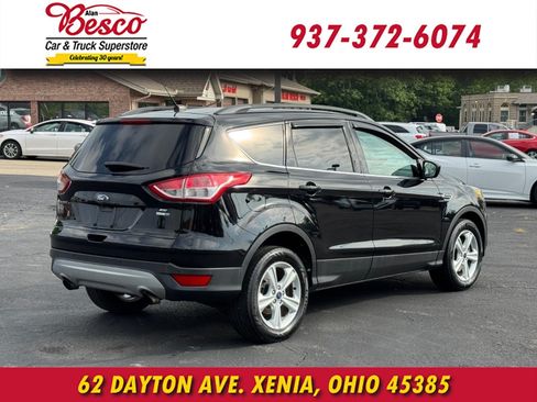 Used 2016 Ford Escape SE w/ Equipment Group 201A AWD/4WD image 4