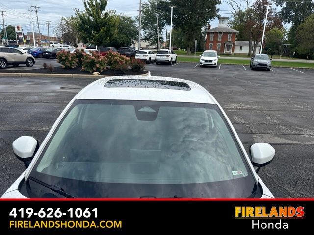 Used 2024 Honda HR-V EX-L image 9