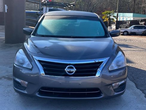 Used 2015 Nissan Altima 2.5 S w/ Power Driver Seat Package image 9