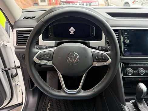 Used 2022 Volkswagen Atlas SE AWD/4WD image 19