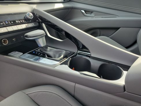 New 2026 Hyundai Elantra SEL Sport Premium FWD image 12