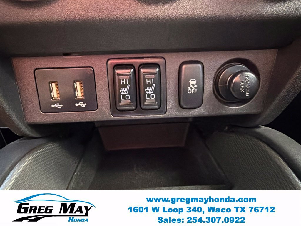Used 2025 Mitsubishi Outlander Sport LE AWD/4WD image 30