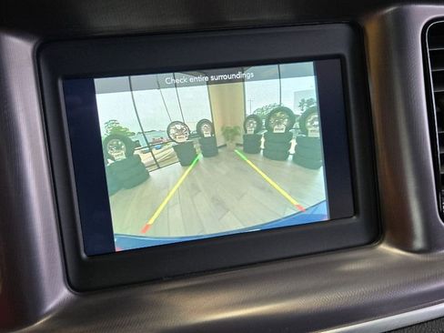 Used 2021 Dodge Charger SXT w/ Blacktop Package image 11