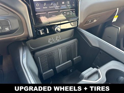 New 2026 RAM 3500 Laramie image 21