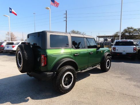 Certified 2023 Ford Bronco Badlands image 11
