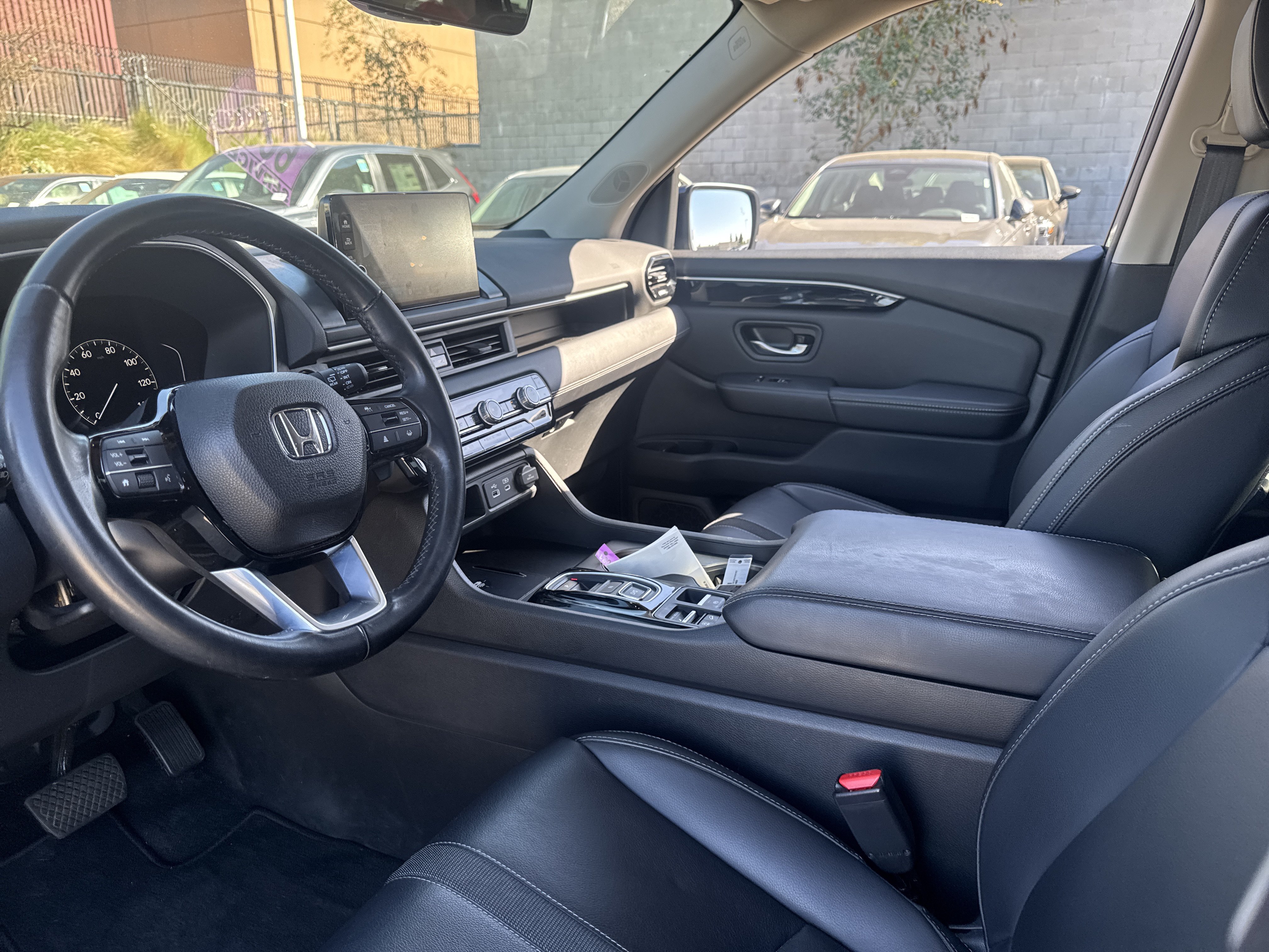 Used 2024 Honda Pilot EX-L image 10