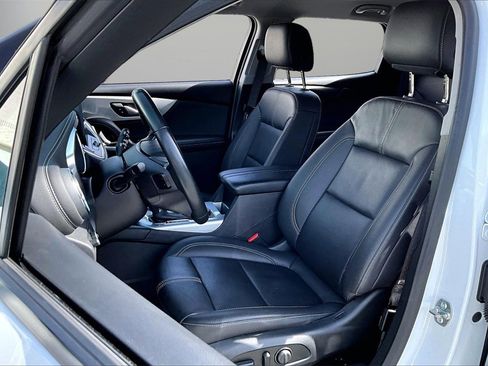 Used 2024 Chevrolet Blazer LT image 20