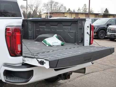 Used 2021 GMC Sierra 3500 AT4 w/ AT4 Preferred Package image 21