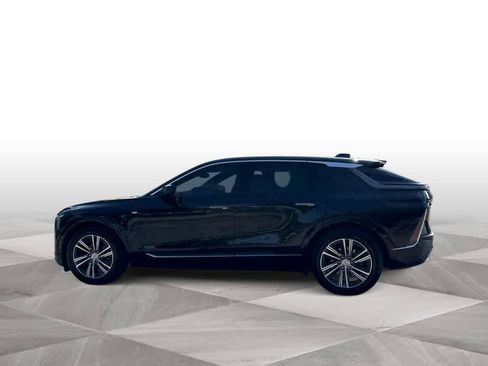 Used 2024 Cadillac Lyriq Luxury RWD image 5