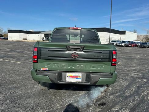 New 2025 Nissan Frontier PRO-4X image 4