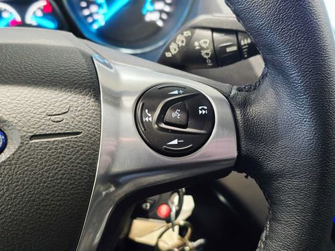 Used 2016 Ford Escape SE w/ Leather Comfort Package AWD/4WD image 17