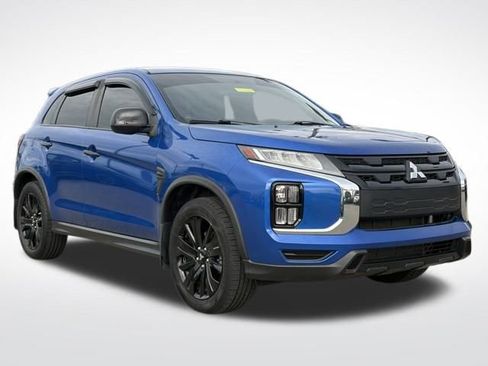 Used 2020 Mitsubishi Outlander Sport ES image 1