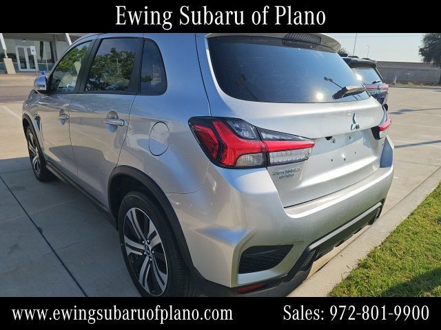 Used 2025 Mitsubishi Outlander Sport ES AWD/4WD image 3