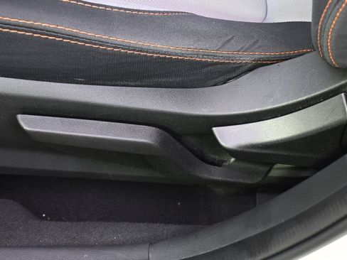 Used 2018 Subaru Crosstrek 2.0i Premium w/ Eyesight System AWD/4WD image 13