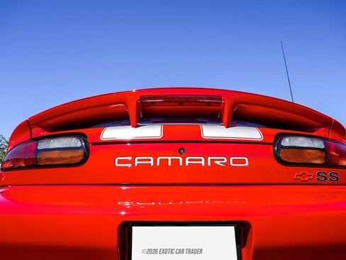 Used 2002 Chevrolet Camaro Z28 w/ SS Performance/Appearance Pkg RWD image 66