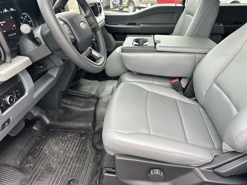 New 2026 Ford F250 XL w/ XL Off-Road Package image 21
