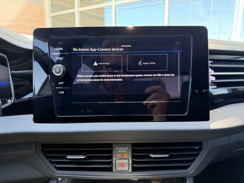 Used 2025 Volkswagen Jetta S FWD image 21