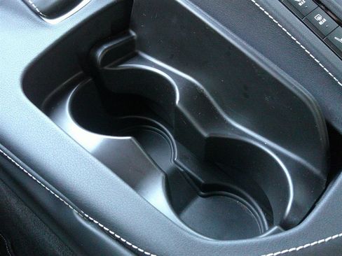 Used 2023 Chevrolet Corvette Stingray Preferred Cpe w/ Battery Protection Package image 32