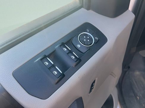 Used 2017 Ford F150 XL w/ Equipment Group 101A Mid AWD/4WD image 21