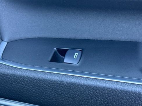 Used 2024 GMC Sierra 2500 Denali w/ Denali Reserve Package image 22