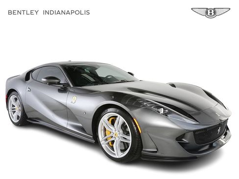 Used 2020 Ferrari 812 Superfast RWD image 1