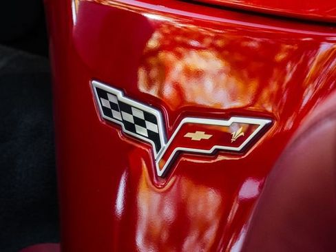 Used 2005 Chevrolet Corvette Convertible image 69