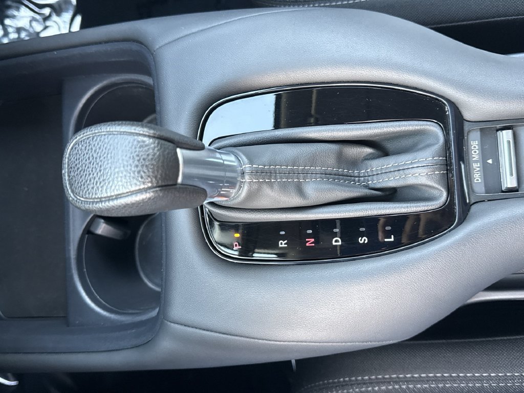 Used 2023 Honda HR-V LX image 21