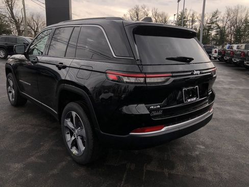 New 2026 Jeep Grand Cherokee Limited image 12